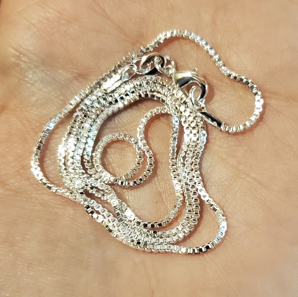 New Silver Box Chain Necklace - Picture 4 of 13
